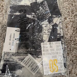 LuLaRoe Black and White Leggings